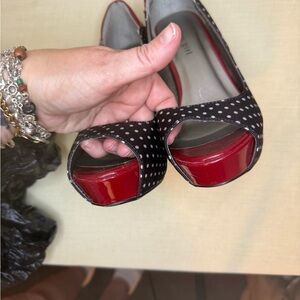 Madden Girl Pin-Up Style Black and Red Polka Dot Peep Toe Shoes - EUC - 6.5